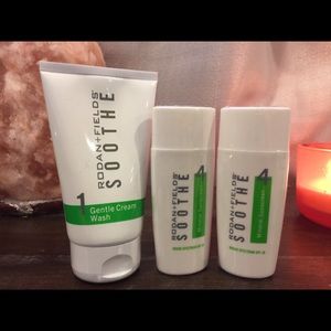 Rodan + Fields Soothe Treatment